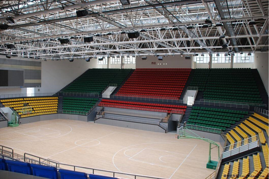 果洛羽毛球场网架工程