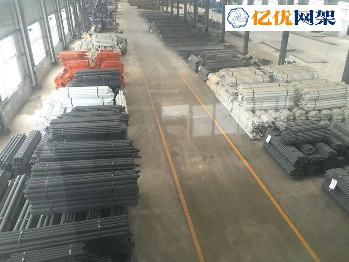 果洛杆件待发货区